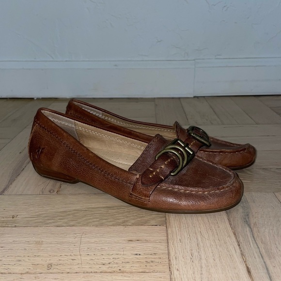 Frye Shoes - Frye Janet Ring Leather Driving Loafer Moccasins